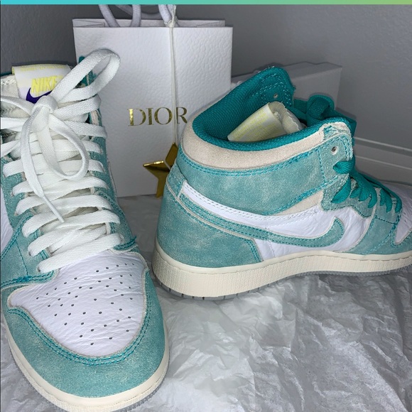 Jordan 1 Retro High Turbo Green 🥶🥶 - Picture 7 of 17